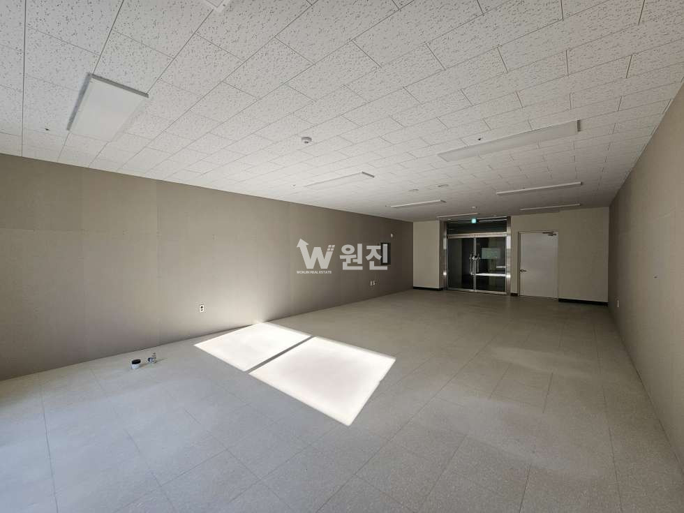 경기 파주시 다율동 학원,뷰티샾,사무실,공실 바로입주 월세 매물번호 11201 사진 3