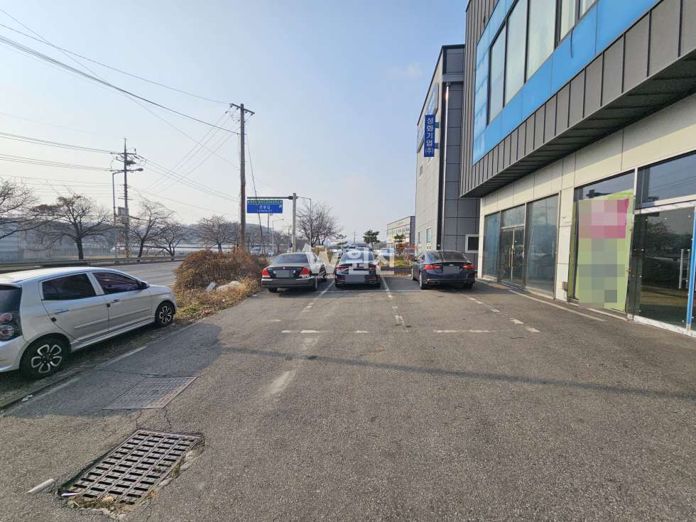경기 고양일산동구 문봉동 차량관련업종임대 대로변바로앞 정비임대 월세 매물번호 11257 사진 3