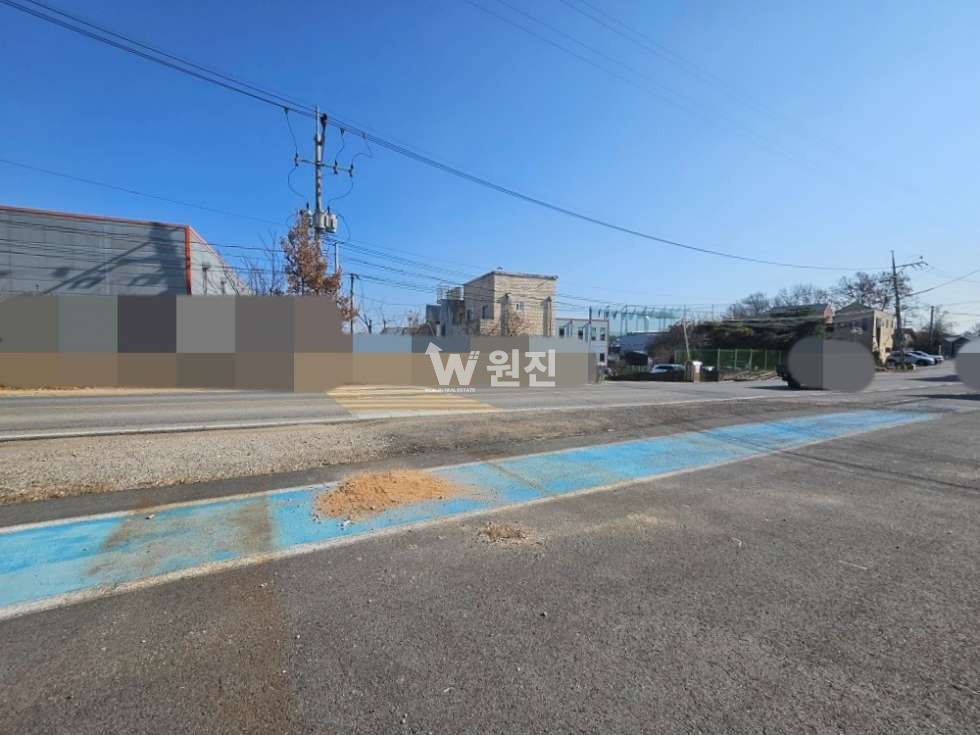 경기 파주시 신촌동 4동 #신촌동60평사무실 #신촌동사옥형건물 #신촌동40피트공장 #냉난방기완비 월세 매물번호 11247 사진 2