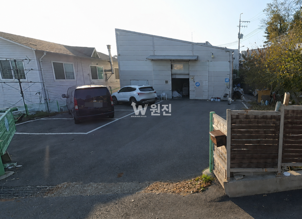 경기 파주시 산남동 산남동 2종제조 창고매매, 복층,화물엘리베이터 有 매매 매물번호 11464 사진 1