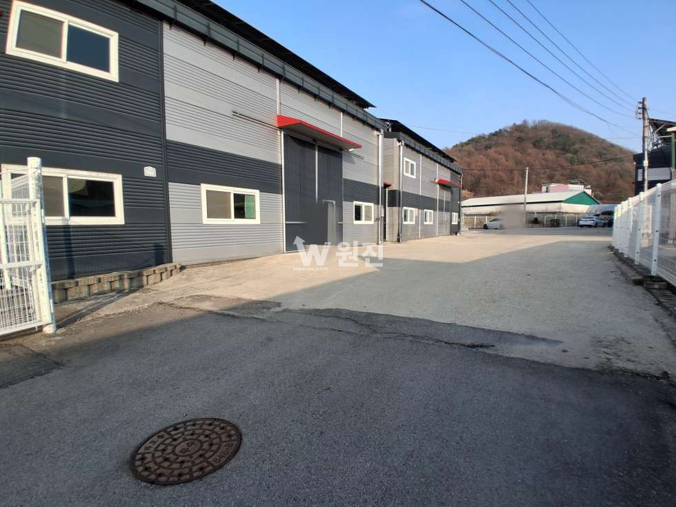 경기 파주시 파평면 금파리 1,2,3동 금파리 40피트진입 제조가능 60평3동임대 개별임대가능 월세 매물번호 11406 사진 2