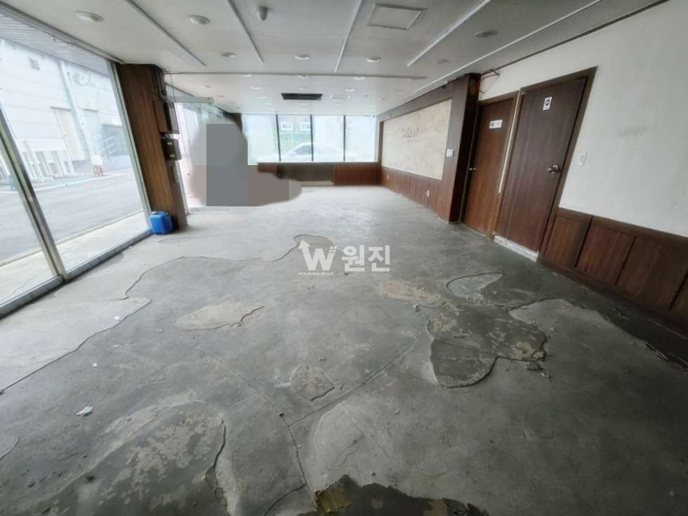 경기 고양일산서구 덕이동 덕이동 대로진입 바로가능한 마당 넓은 상가 월세 매물번호 10732 사진 2