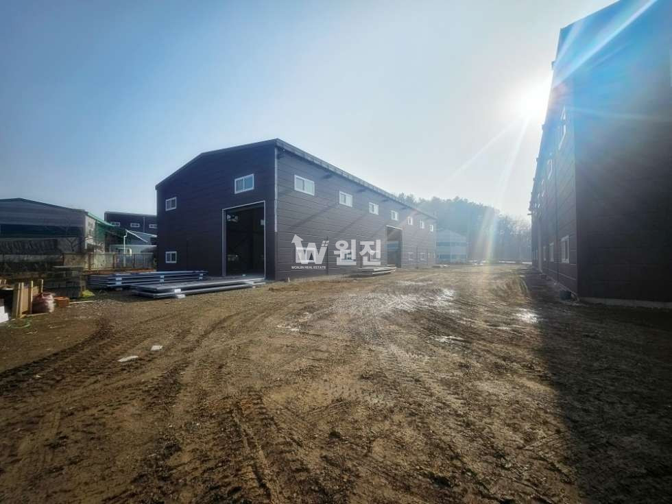 경기 파주시 월롱면 도내리 1,2,3,4,5,6,7동 #도내리초대형창고 #파주초대형물류창고 #도내IC대형물류창고 #도내리720평창고 월세 매물번호 11348 사진 2