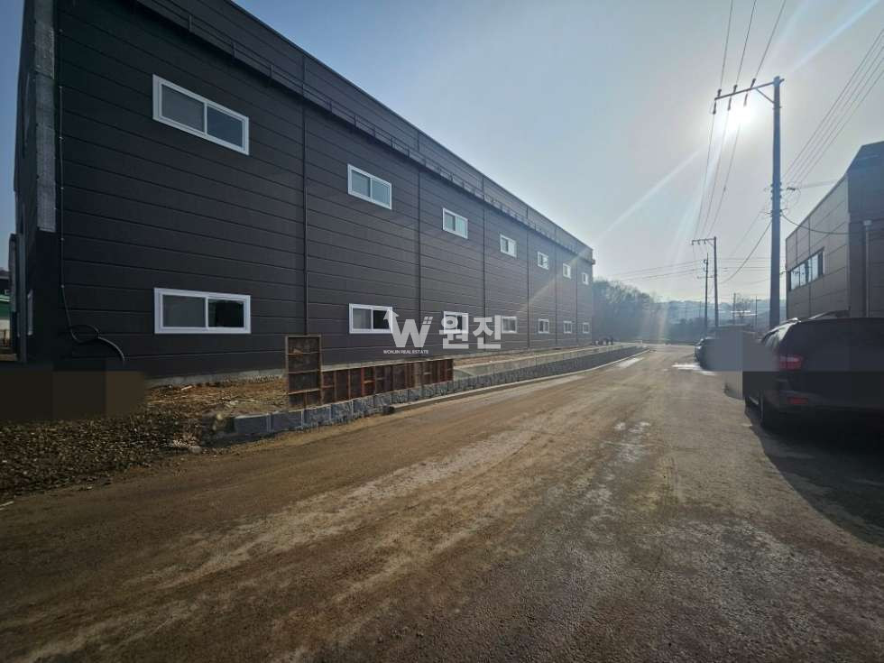 경기 파주시 월롱면 도내리 1,2,3,4,5,6,7동 #도내리초대형창고 #파주초대형물류창고 #도내IC대형물류창고 #도내리720평창고 월세 매물번호 11348 사진 4
