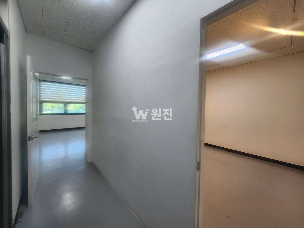 경기 고양일산서구 덕이동 201동 덕이동 중소형점포 무권리 공실 l 자유업종 월세 매물번호 11487 사진 2