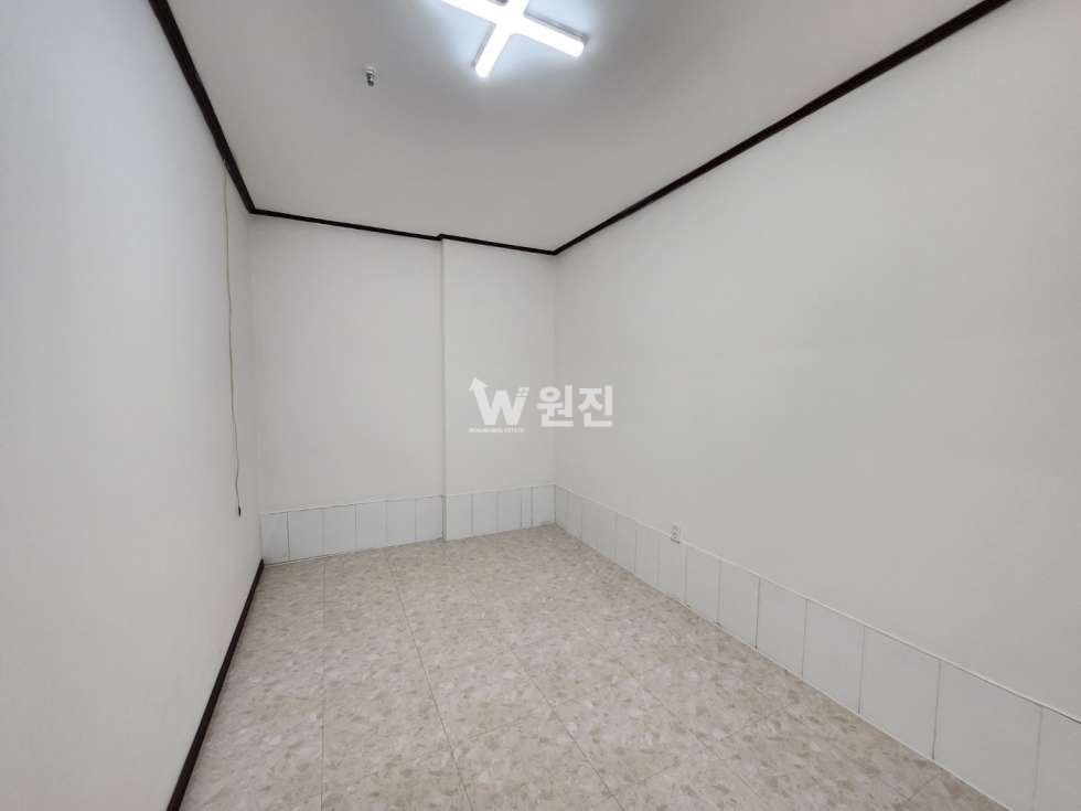 경기 고양일산서구 일산동 춤연습실 l 로스팅 l 넓은상가 저렴한월세 l 높은층고 월세 매물번호 10242 사진 4
