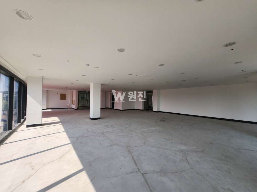 경기 고양일산서구 덕이동 덕이동상가 공실상가 음식점 사무실 자유업가능 월세 매물번호 10337 사진 2