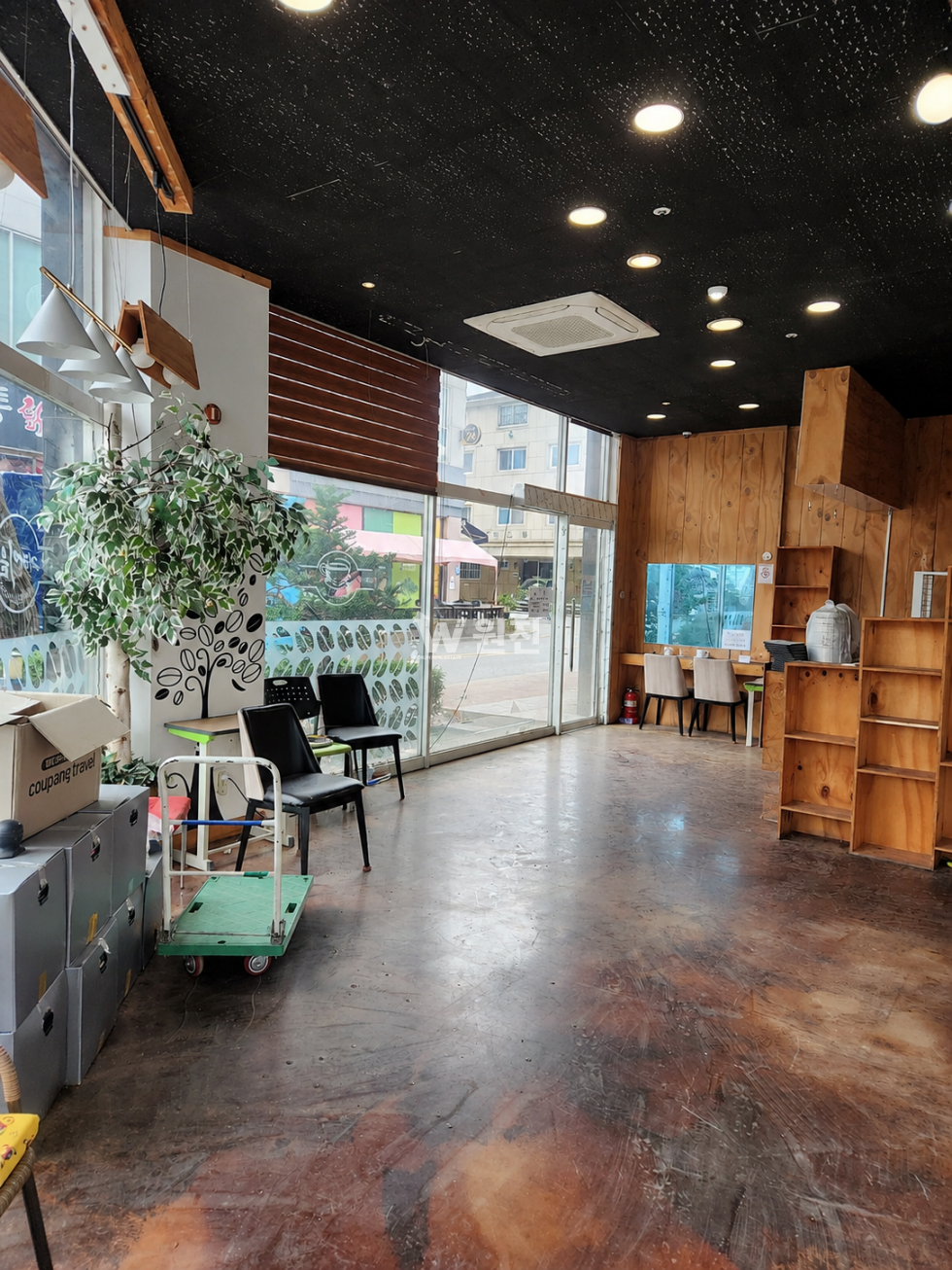 경기 파주시 문발동 해오름스퀘어동 #파주상가임대 #문발동 소형상가 1층 코너 상가 임대 월세 매물번호 11537 사진 4